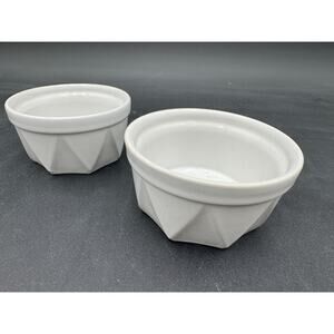 Set of 2 Vtg Cerutil Stoneware Portugal #R75 Small Diamond Cut Bowls 3.5" x1.75"